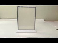 que pode exibir dois conteúdos publicitários ao mesmo tempo, maximizando o impacto visual.